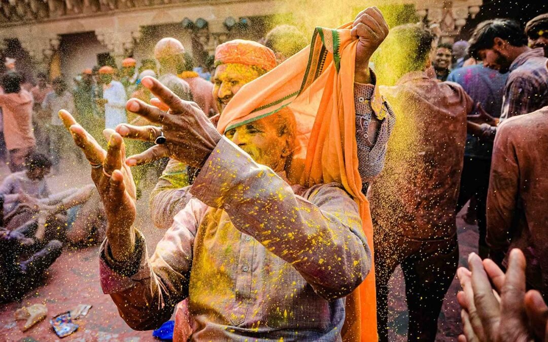Experience the Colorful Spectacle of Holi in India